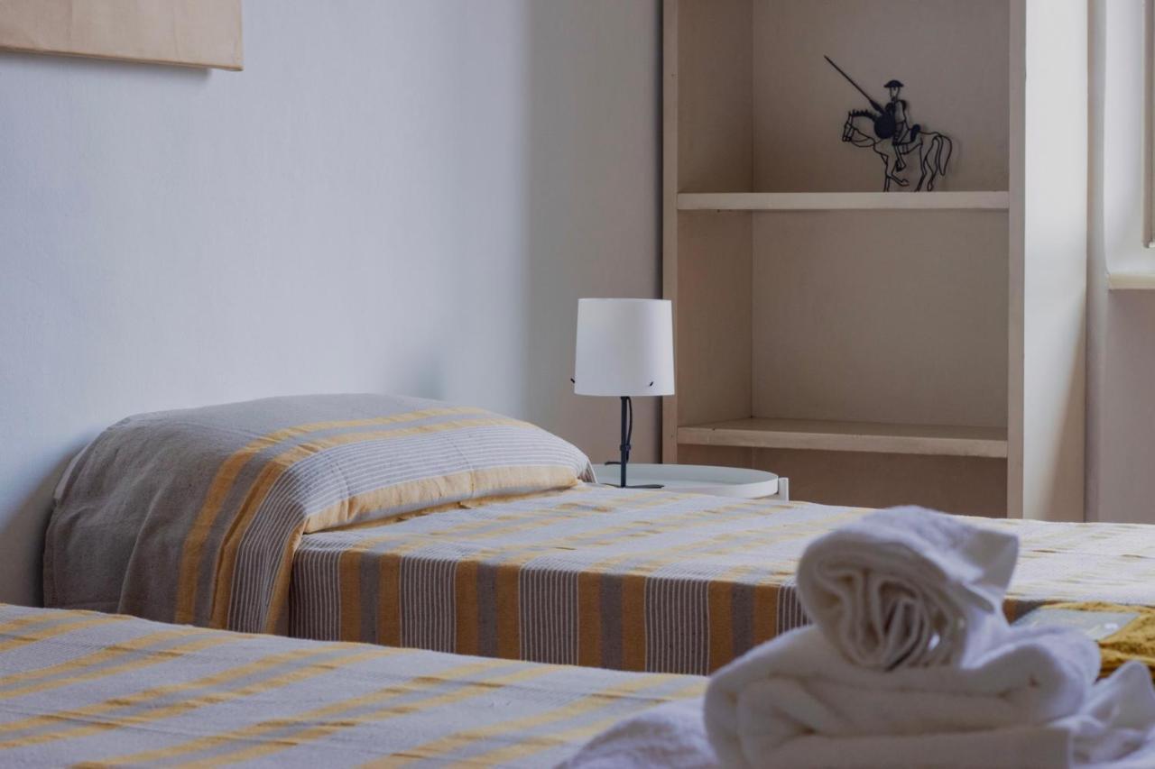 Casa D'Artista - Charming Apartment + Parking ตูริน ภายนอก รูปภาพ