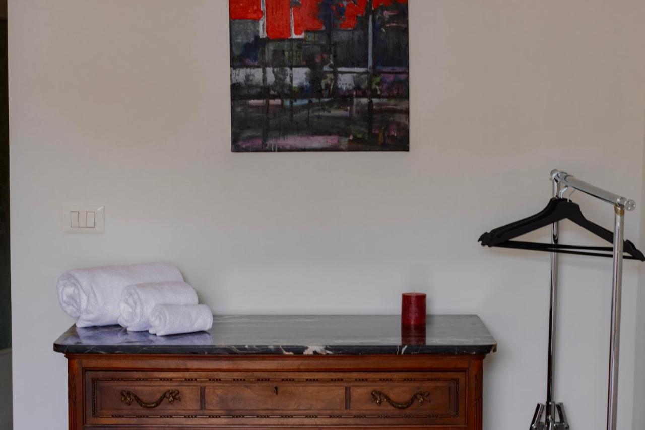 Casa D'Artista - Charming Apartment + Parking ตูริน ภายนอก รูปภาพ